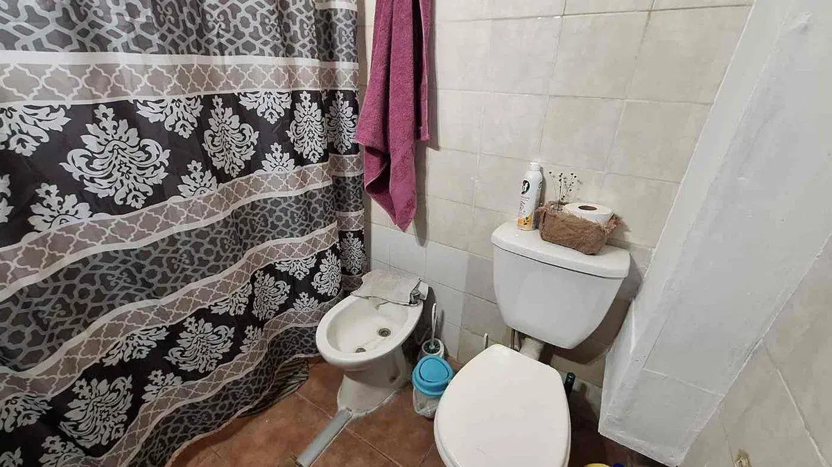 CASA EN VENTA EN PERGAMINO CON PATIO 4