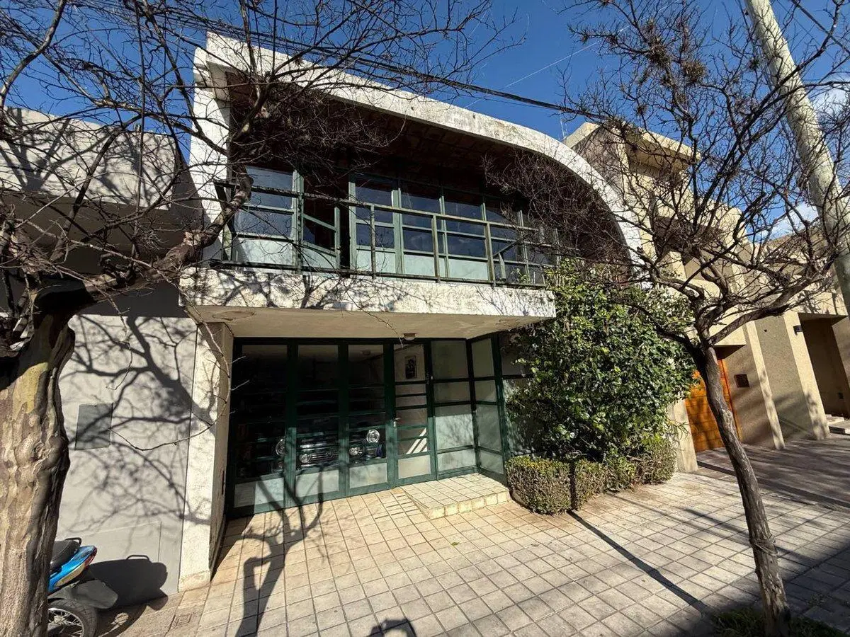 CASA EN VENTA EN PERGAMINO 4