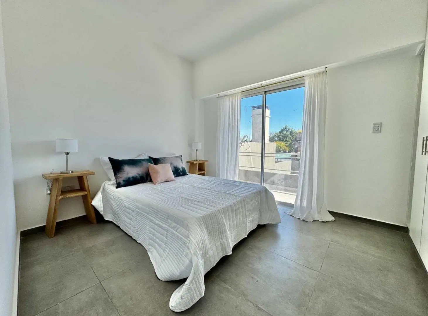 DEPARTAMENTO EN VENTA EN PERGAMINO CON TERRAZA 2