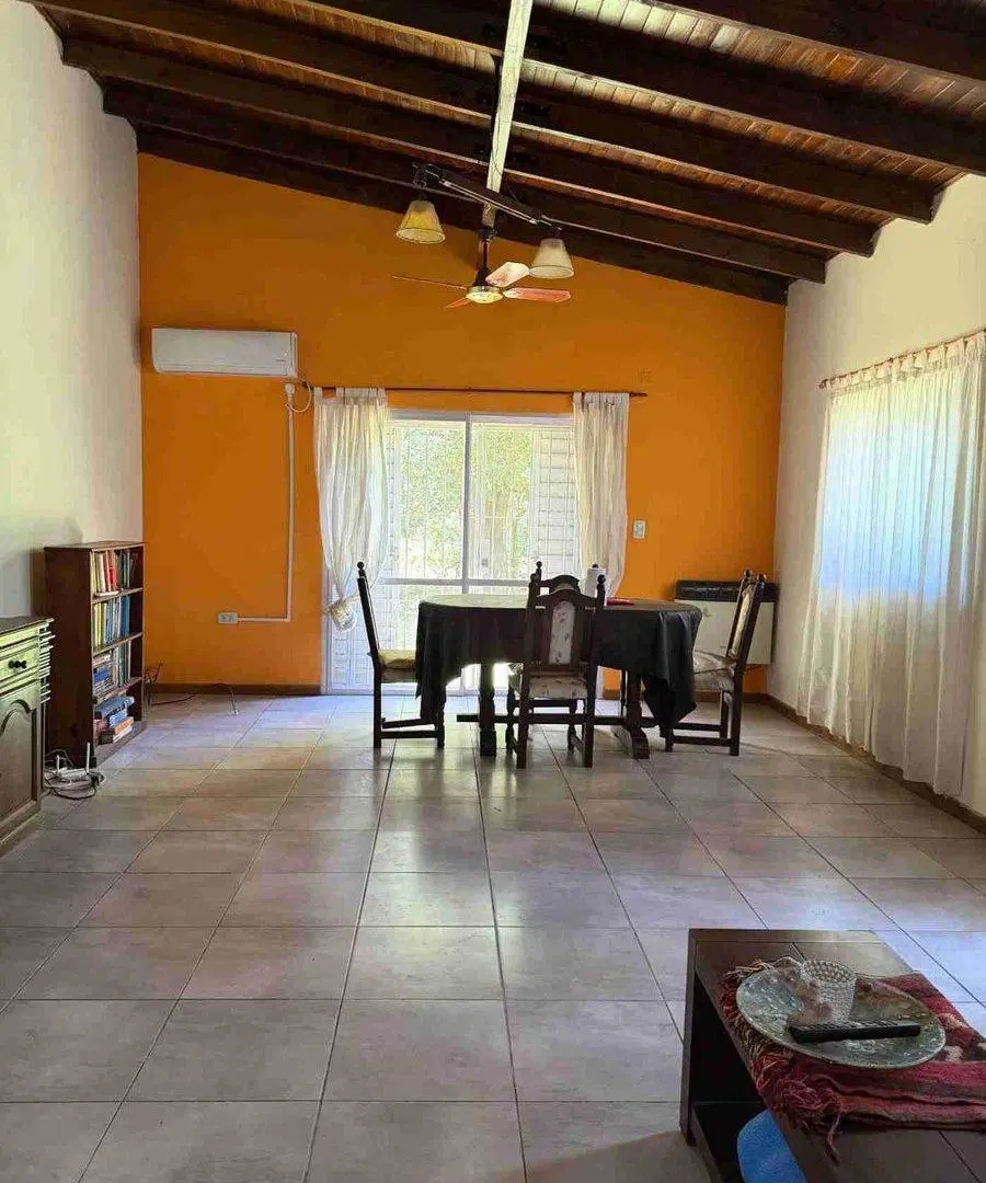 CASA QUINTA EN VENTA EN PERGAMINO CON PILETA 3