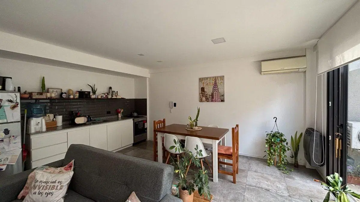 DEPARTAMENTO EN VENTA EN  BRAGADO 4