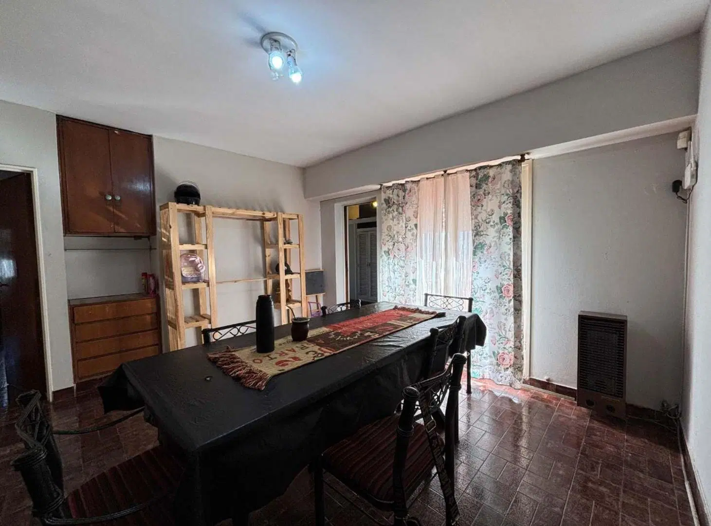 CASA EN VENTA EN BRAGADO ZONA CENTRICA CON PILETA 5