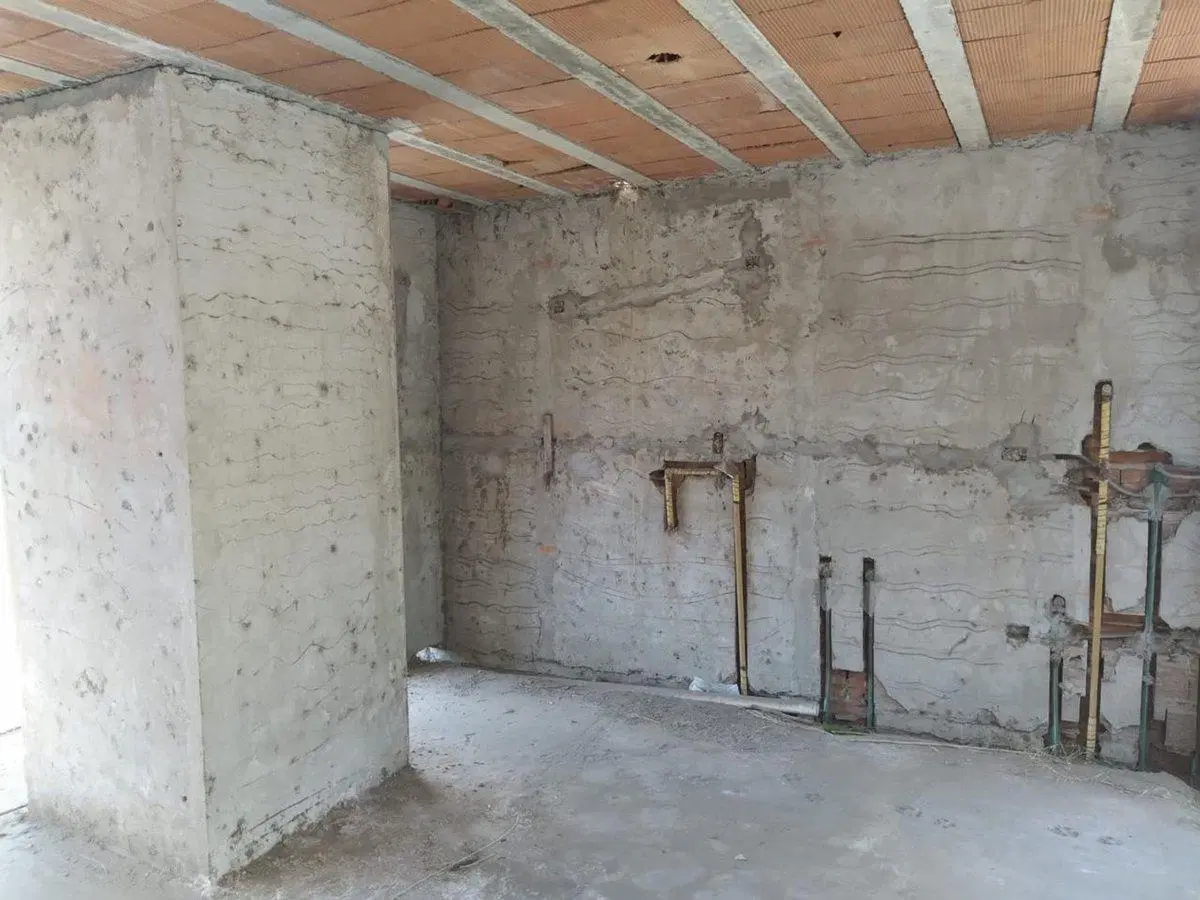 CASA EN VENTA EN 9 DE JULIO A TERMINAR 2