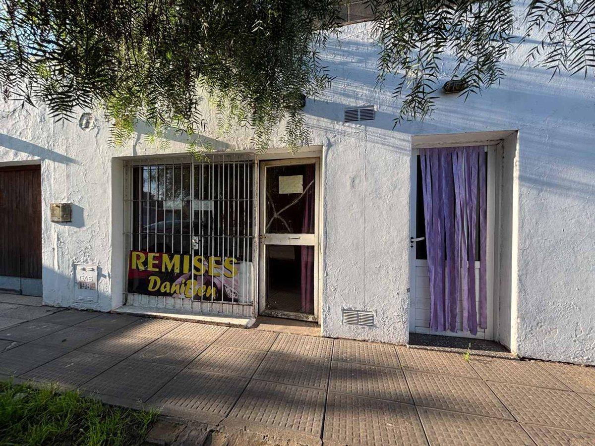 LOCAL COMERCIAL CON DEPARTAMENTO EN VENTA BRAGADO
