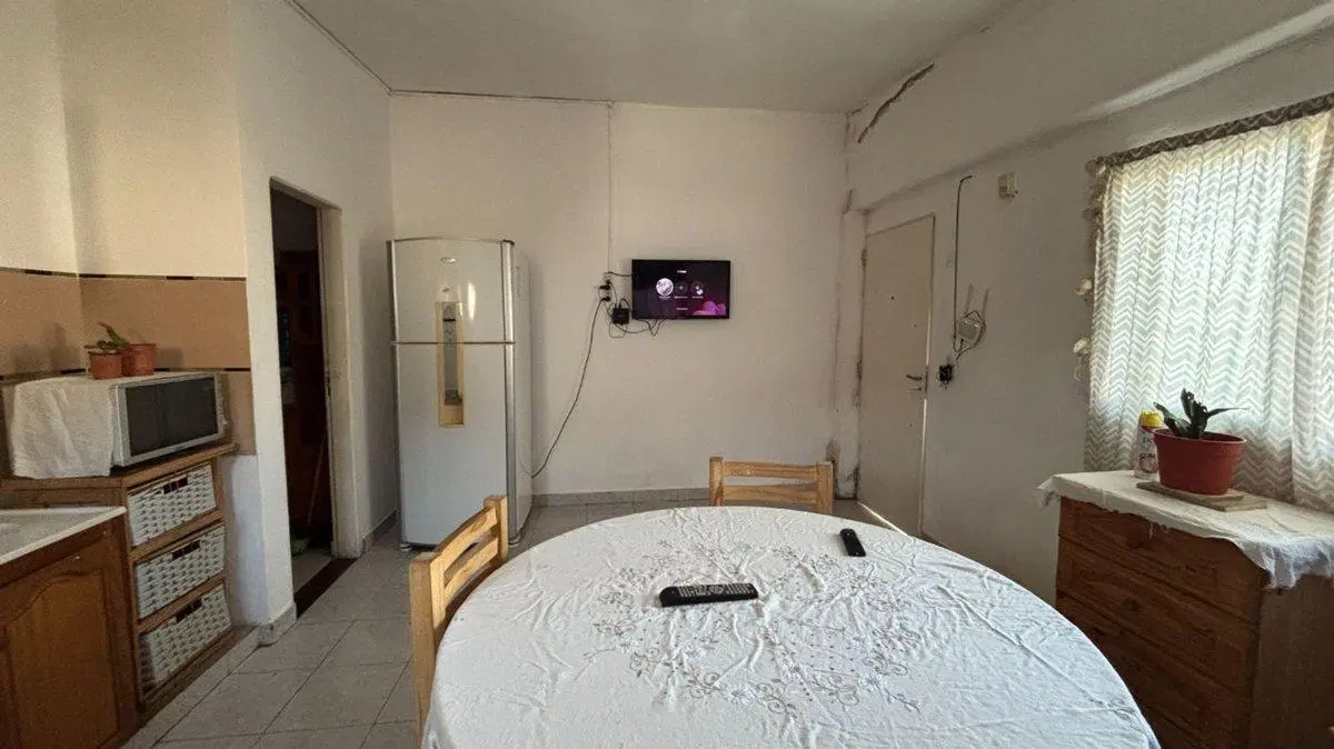 LOCAL COMERCIAL CON DEPARTAMENTO EN VENTA BRAGADO 3