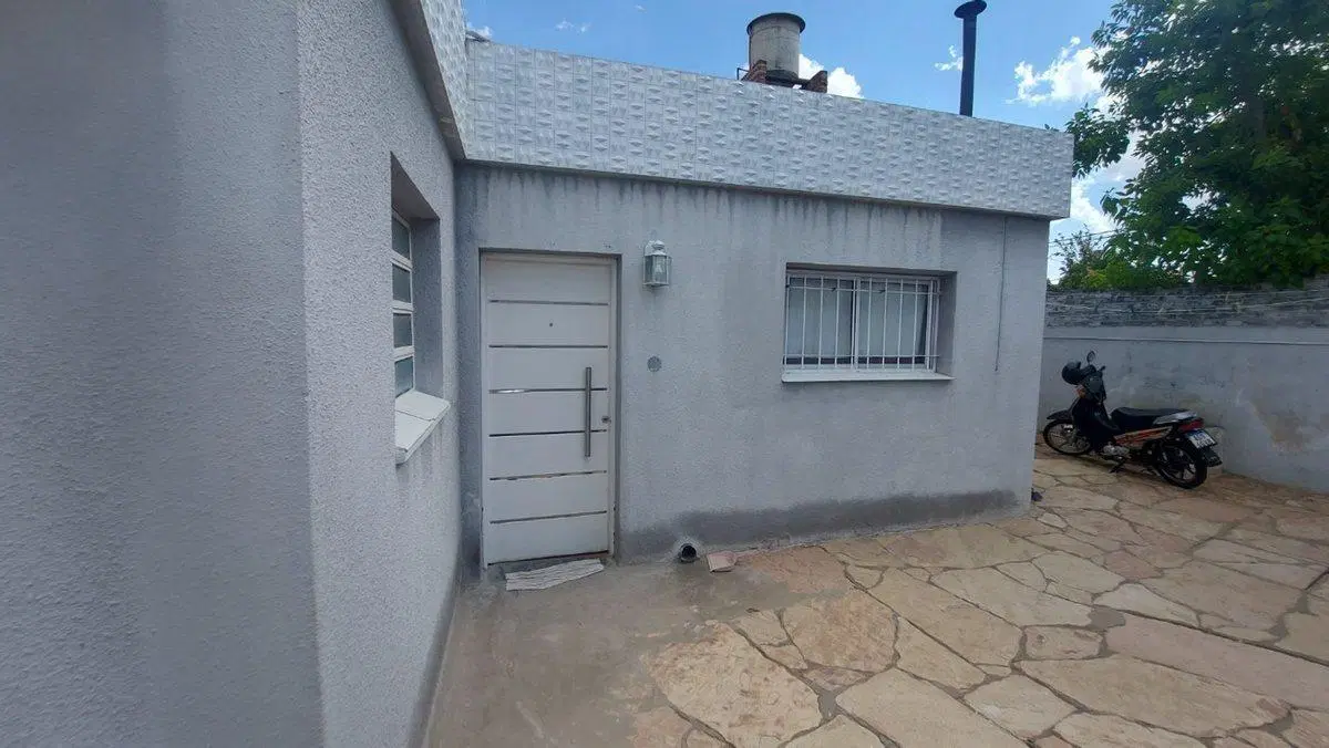 CASA EN VENTA EN PERGAMINO 2