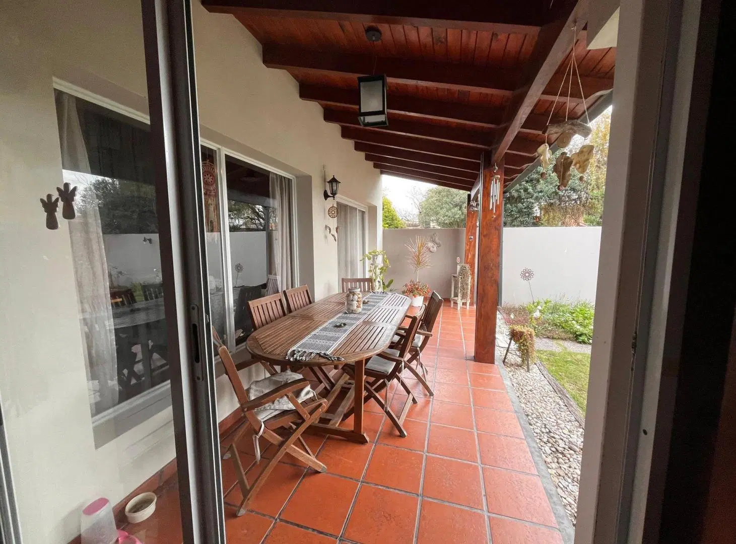 CASA EN VENTA EN COLON CON PILETA 5