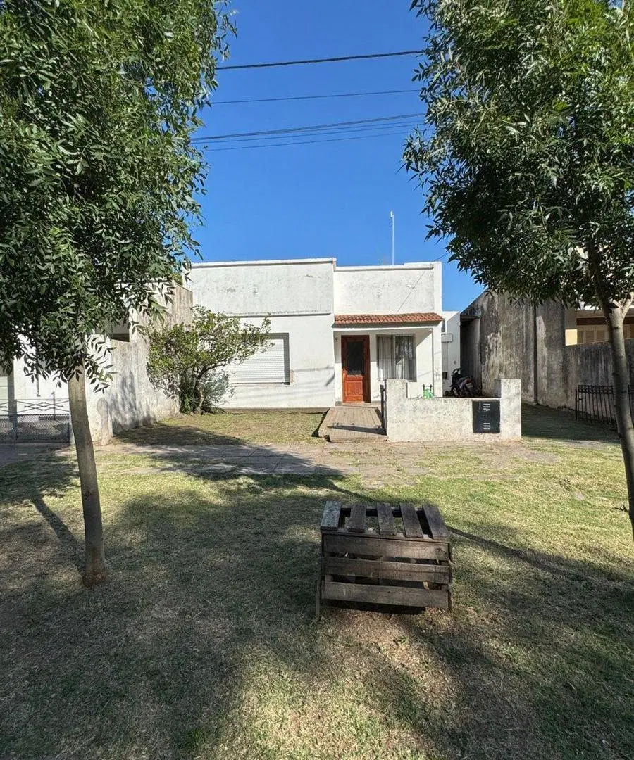 CASA EN VENTA EN PEHUAJO 3