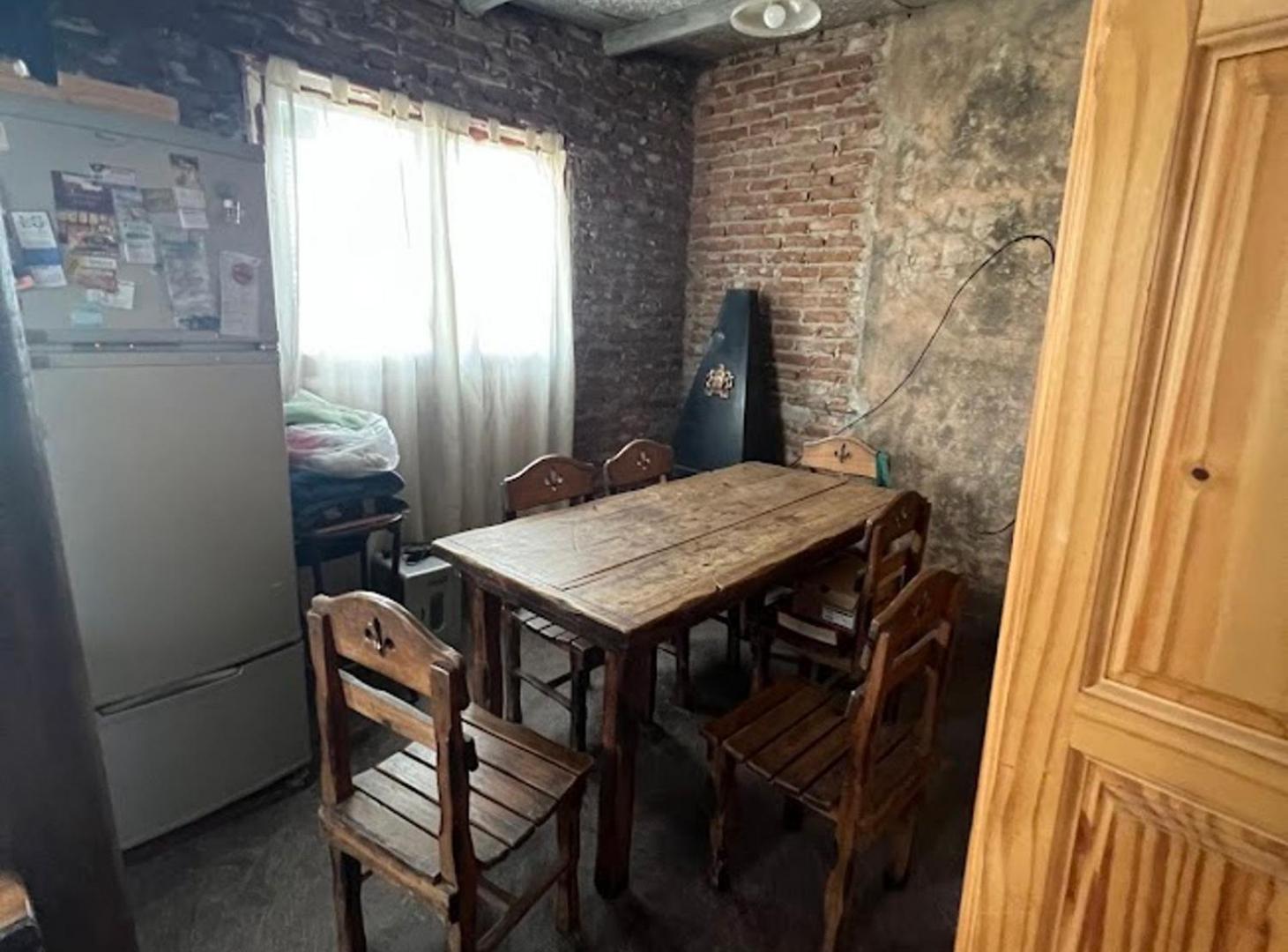 CASA EN VENTA EN PERGAMINO