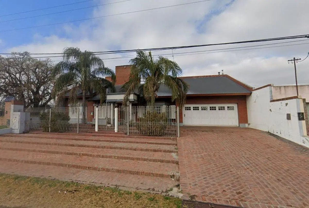 CASA EN VENTA Y ALQUILER EN PERGAMINO 3