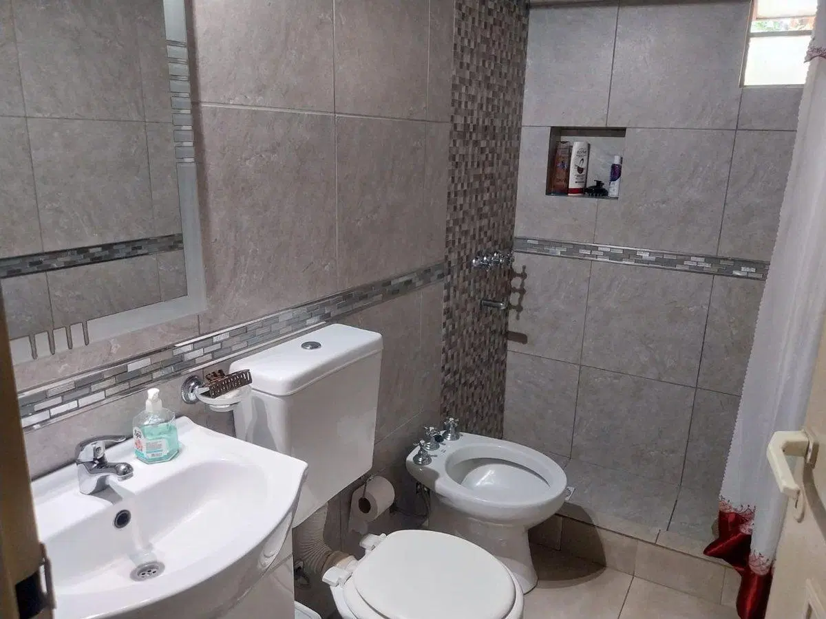 CASA EN VENTA EN PERGAMINO 4