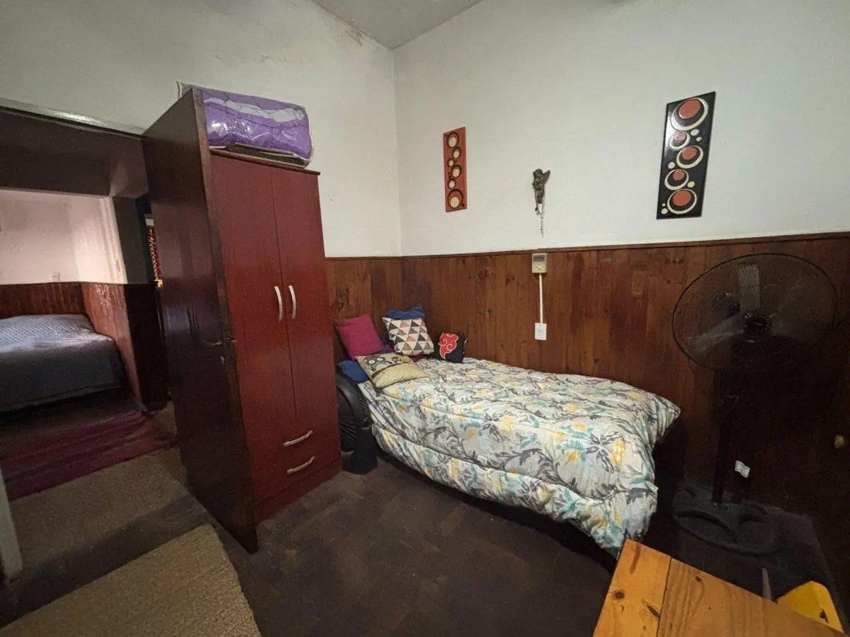 CASA EN VENTA EN BRAGADO CON PILETA 4