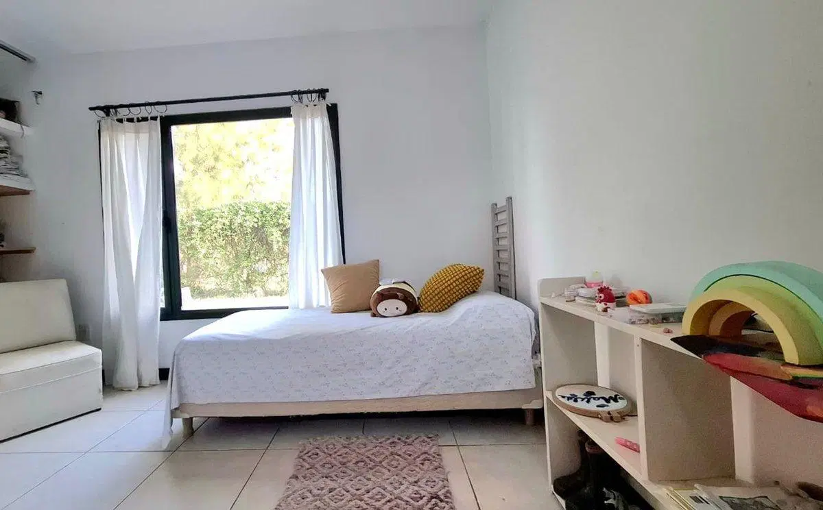 CASA EN VENTA EN PEHUAJÓ CON PILETA 5