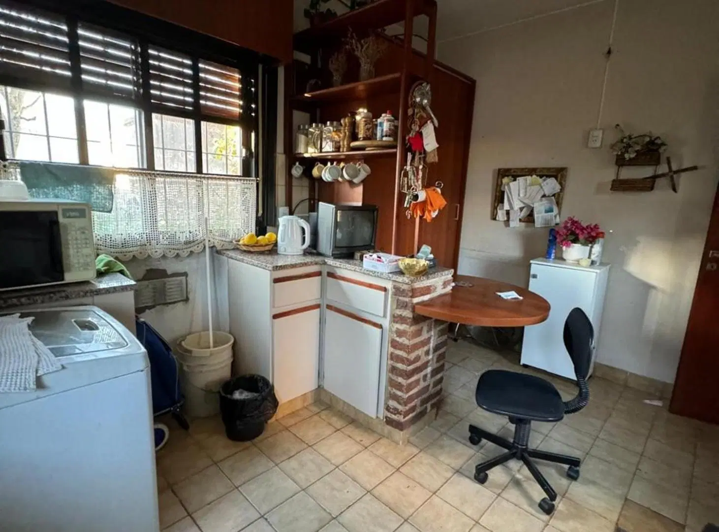 CASA EN VENTA EN PERGAMINO CON PILETA 2
