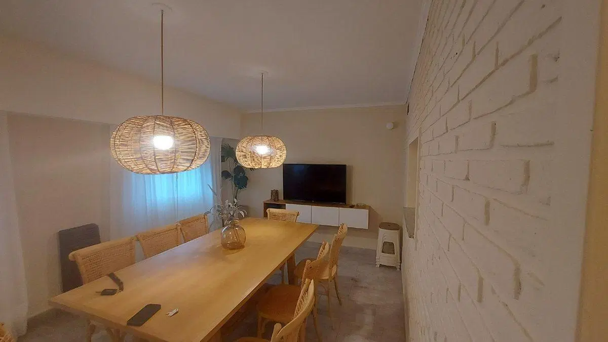 CASA EN VENTA EN ARRECIFES 2