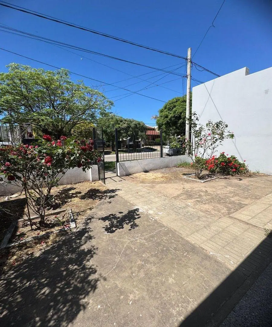 CASA EN VENTA EN PEHUAJO 5
