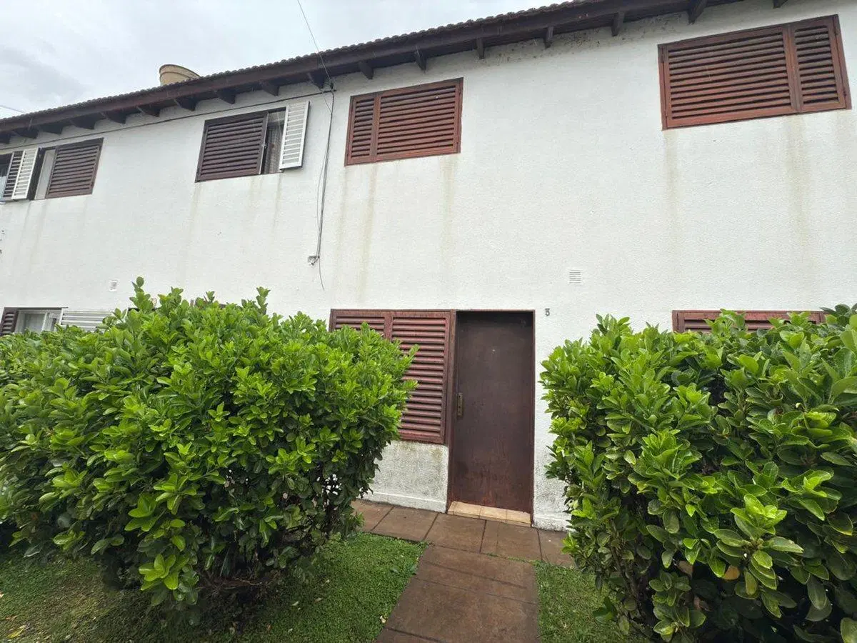 CASA EN VENTA EN PERGAMINO CON PATIO Y COCHERA 2