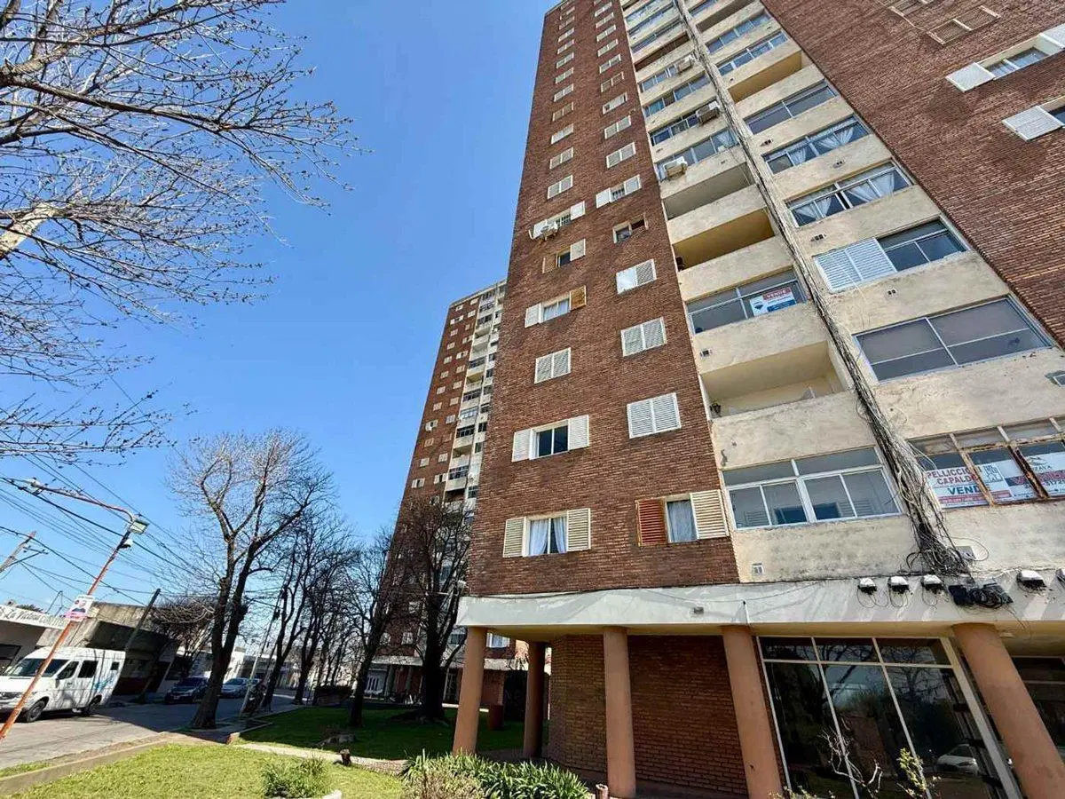 DEPARTAMENTO EN VENTA EN PERGAMINO 2
