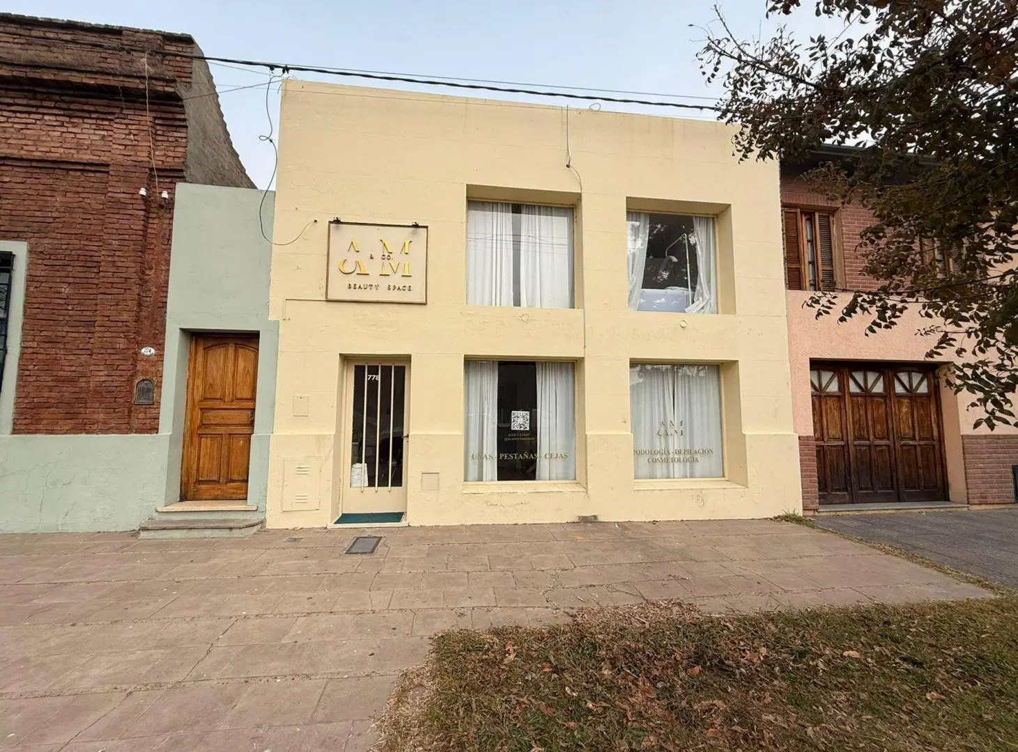 LOCAL EN VENTA EN 9 DE JULIO 5