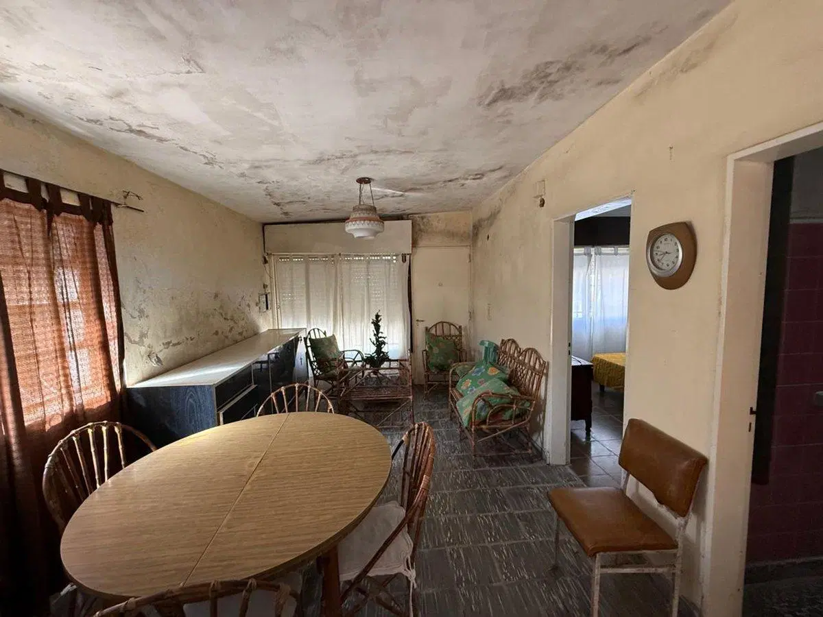 CASA QUINTA EN VENTA EN PERGAMINO CON PILETA 3