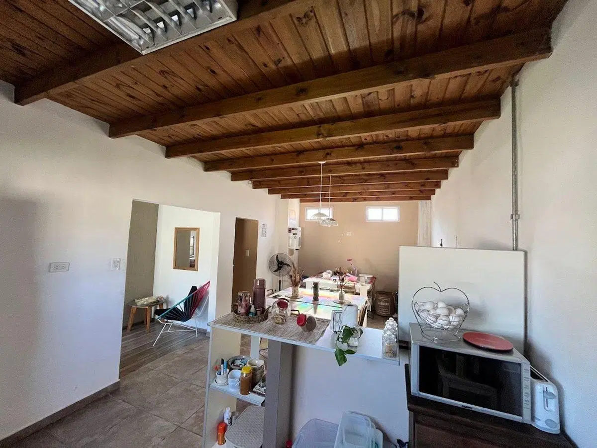 CASA EN VENTA EN PERGAMINO CON PATIO Y GALPON 3