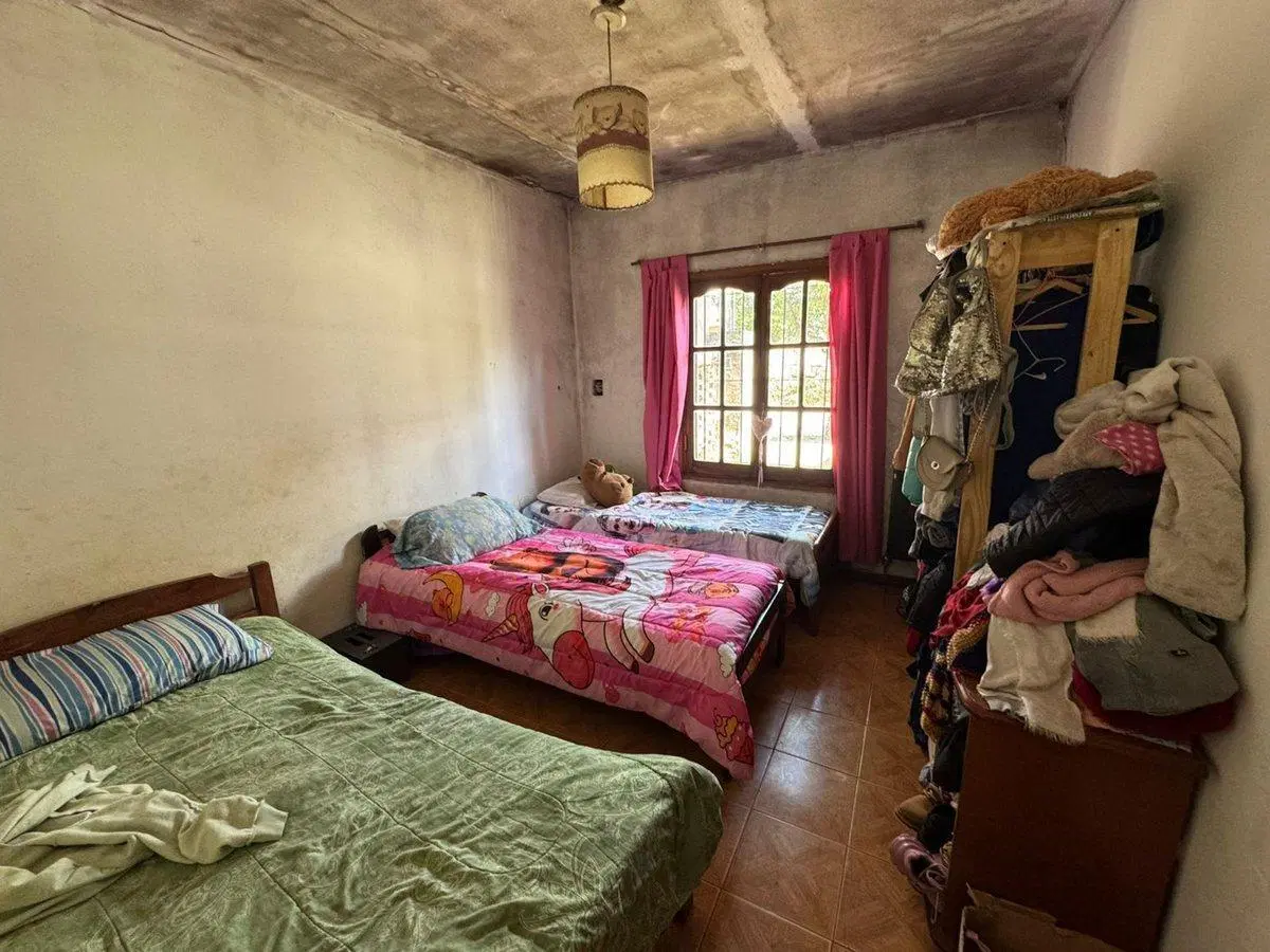 CASA EN VENTA EN CHACABUCO CON PATIO 5