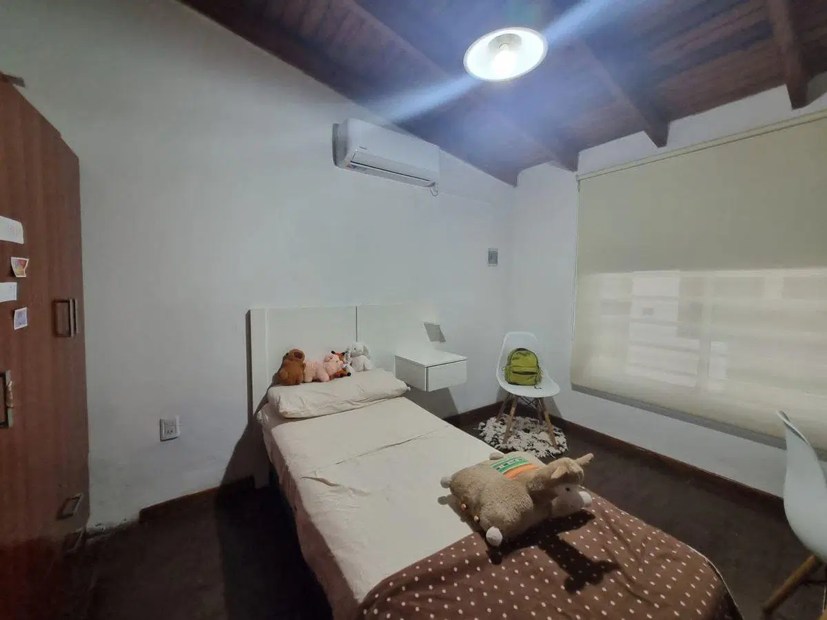 CASA EN VENTA EN BRAGADO CON PILETA 4
