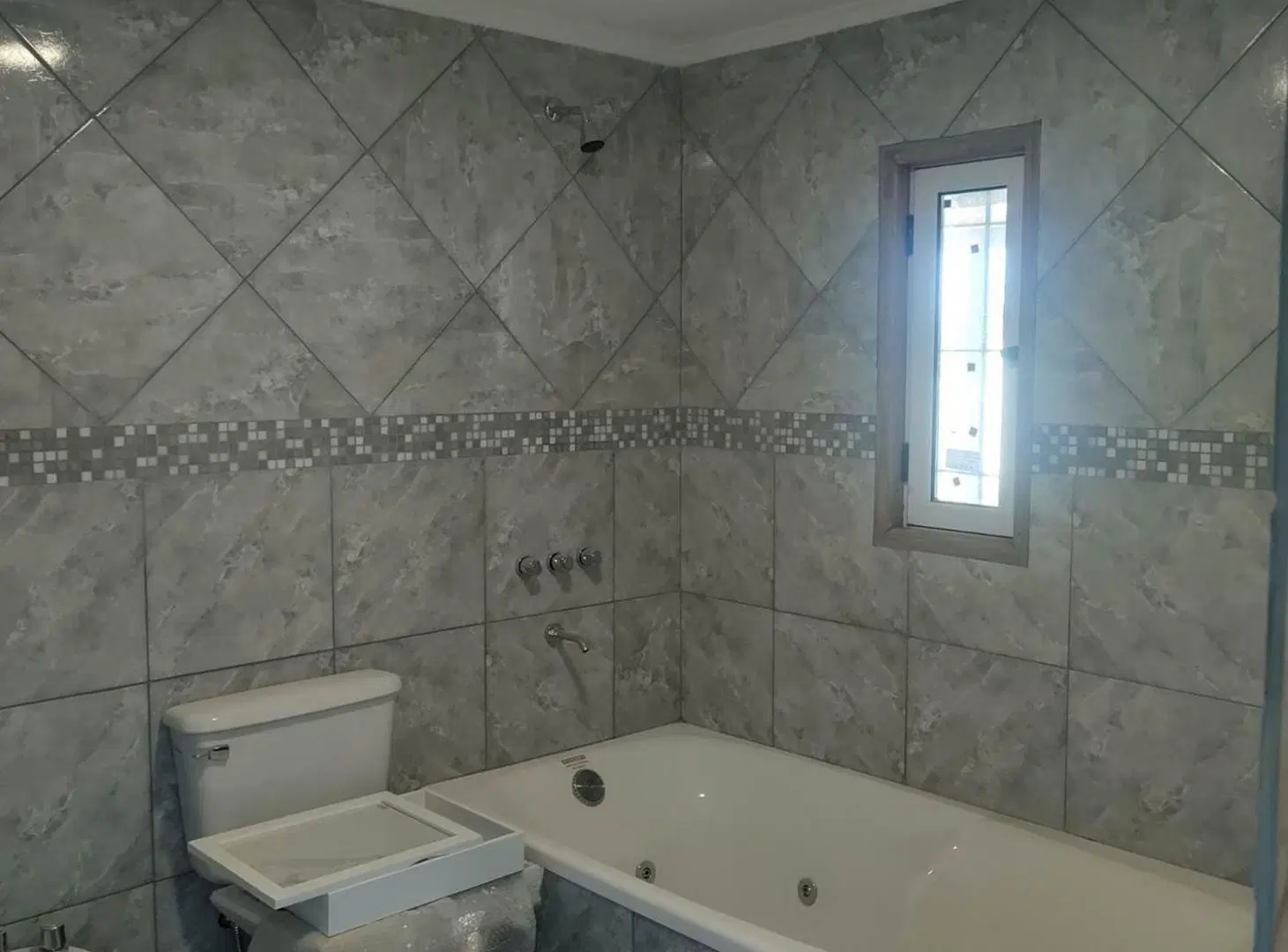 CASA A ESTRENAR EN VENTA MANUEL OCAMPO CON PILETA 3
