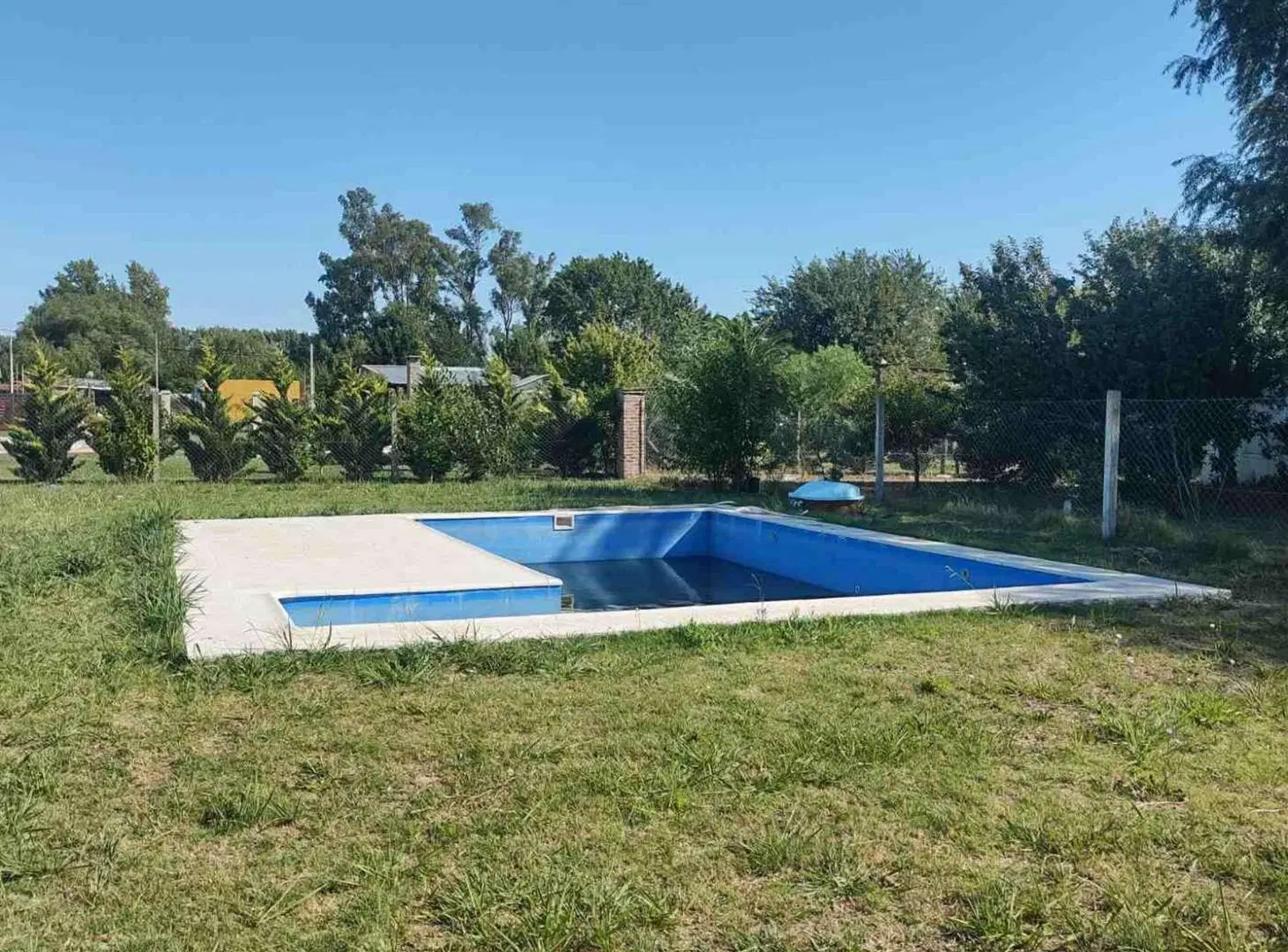 CASA A ESTRENAR EN VENTA MANUEL OCAMPO CON PILETA 2