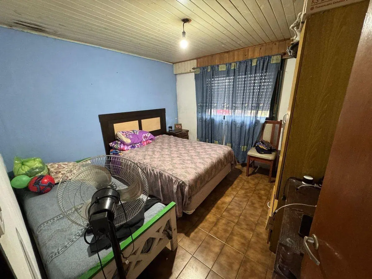 CASA EN VENTA EN VEDIA CON PATIO Y GARAGE 2