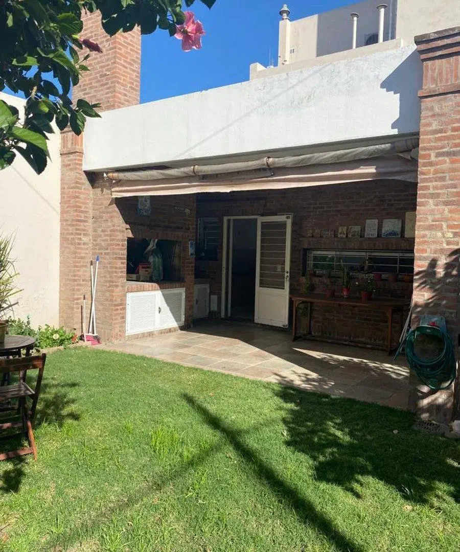 CASA EN VENTA EN PERGAMINO 5