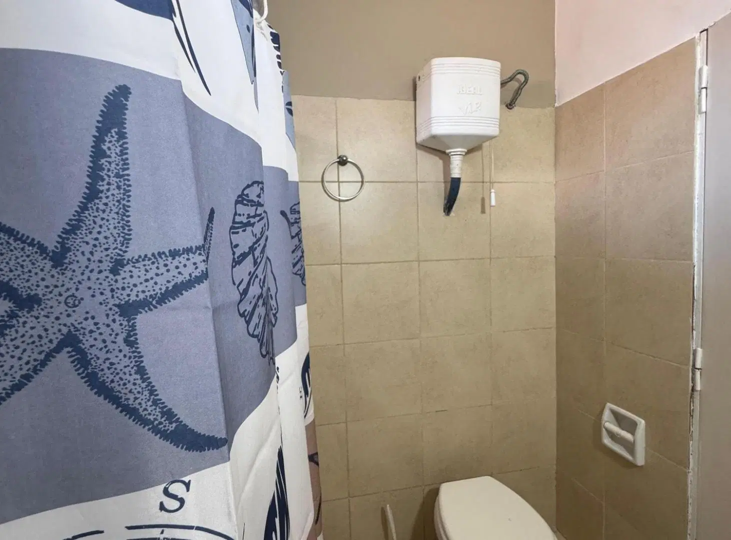 CASA EN VENTA EN FRANCISCO MADERO, PEHUAJO 5
