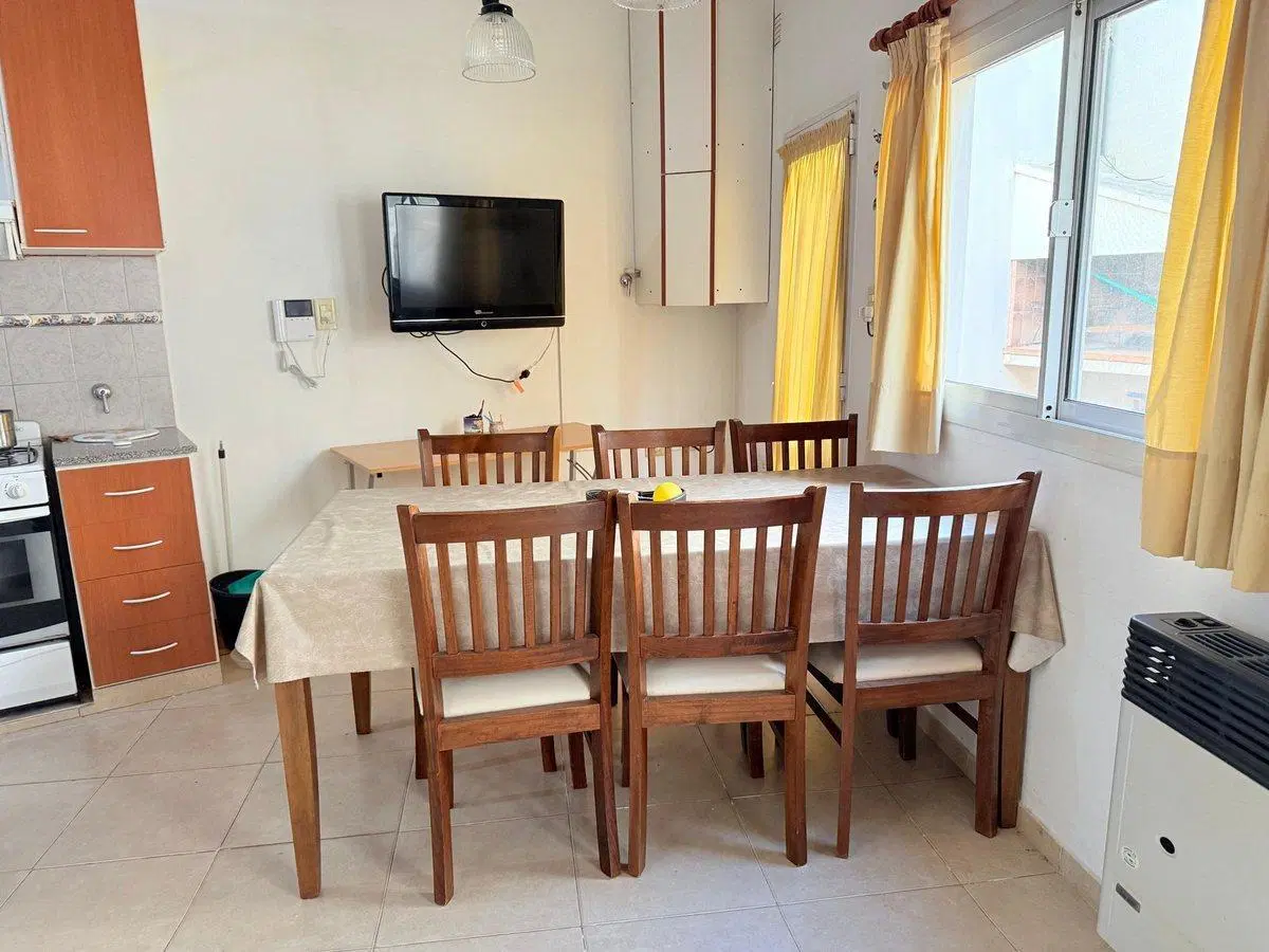 CASA EN VENTA EN PERGAMINO 4