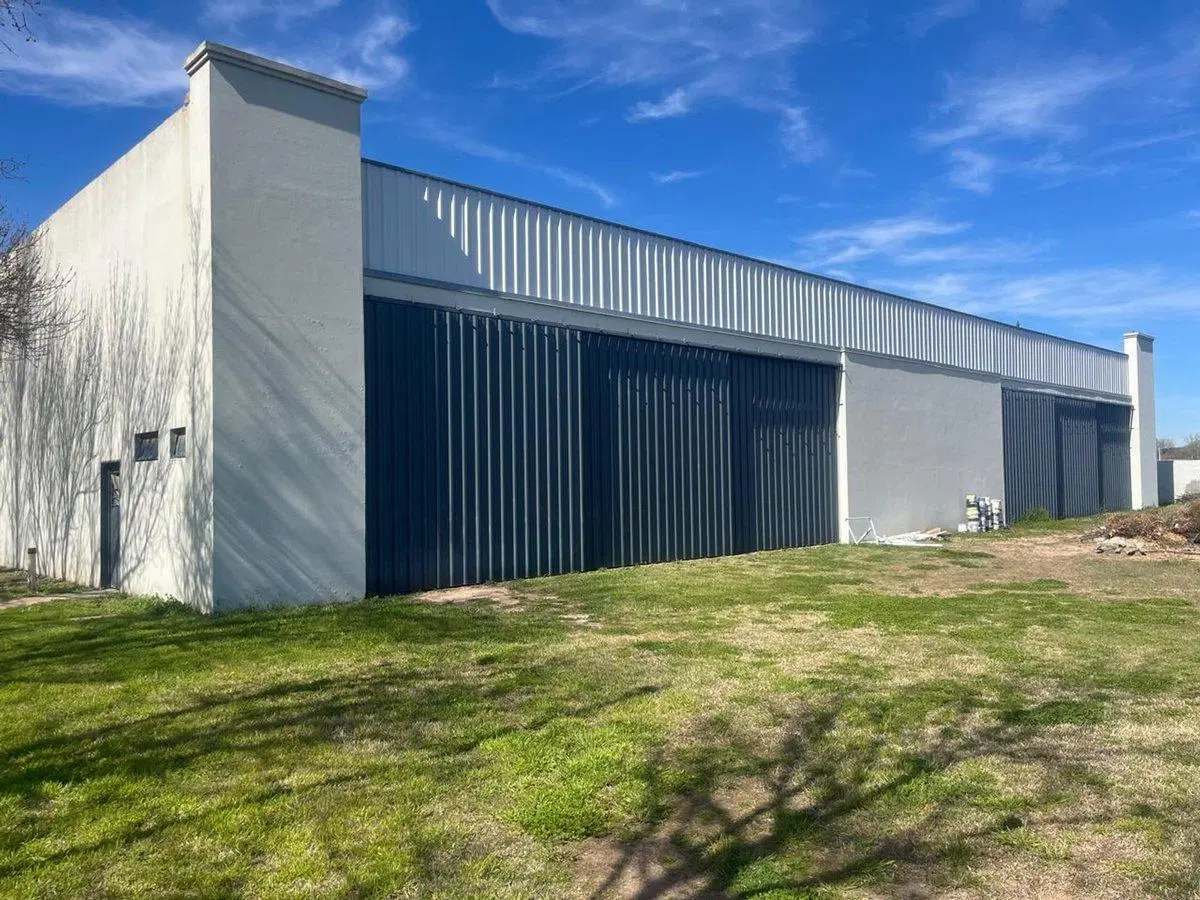 DEPOSITO EN VENTA EN PERGAMINO 3