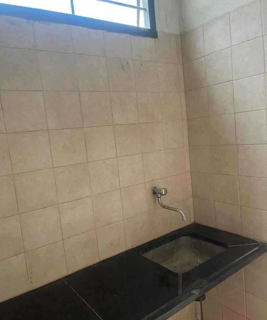 DEPOSITO EN VENTA EN PERGAMINO 2