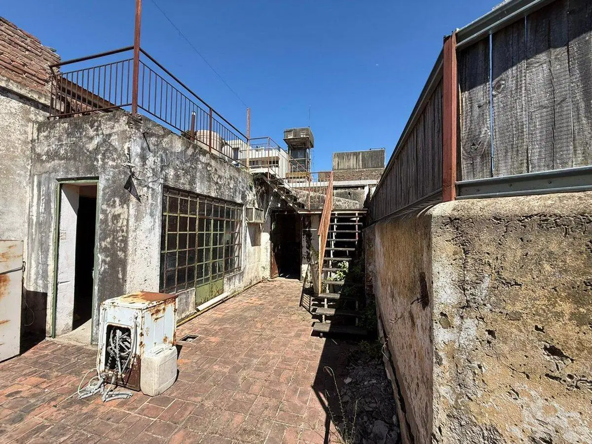 CASA EN VENTA EN PERGAMINO A REFACCIONAR 3