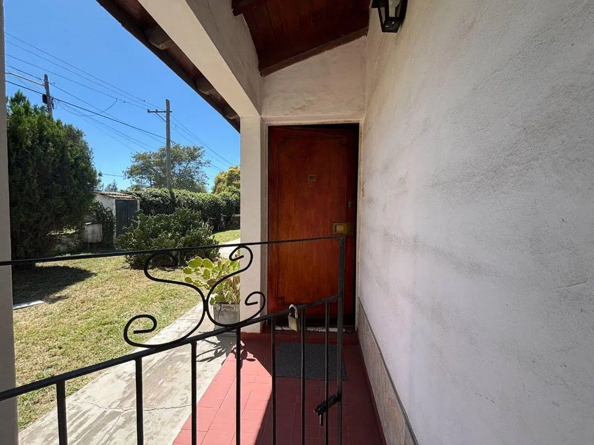 CASA EN VENTA EN BRAGADO 4