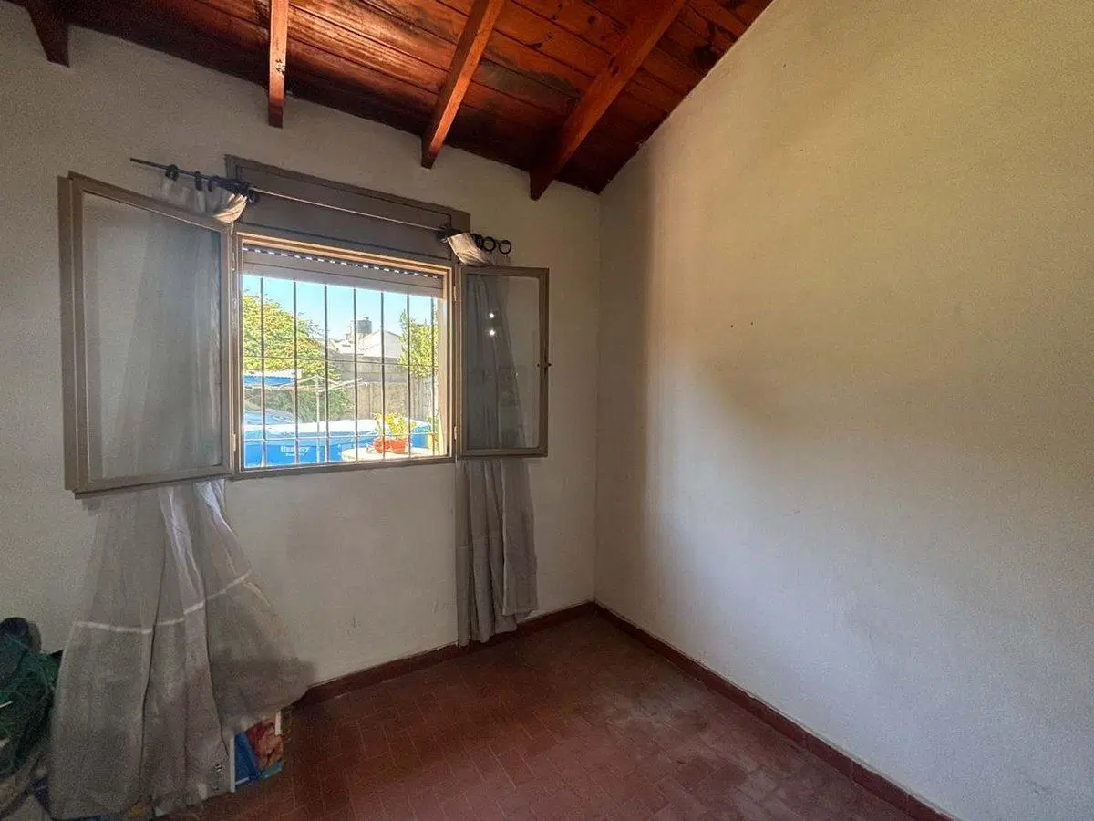 CASA EN VENTA EN BRAGADO 3