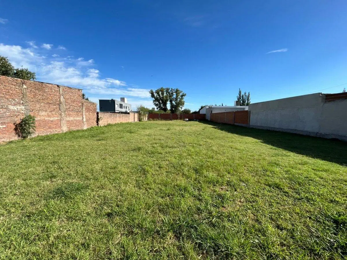 TERRENO EN VENTA EN PERGAMINO 5