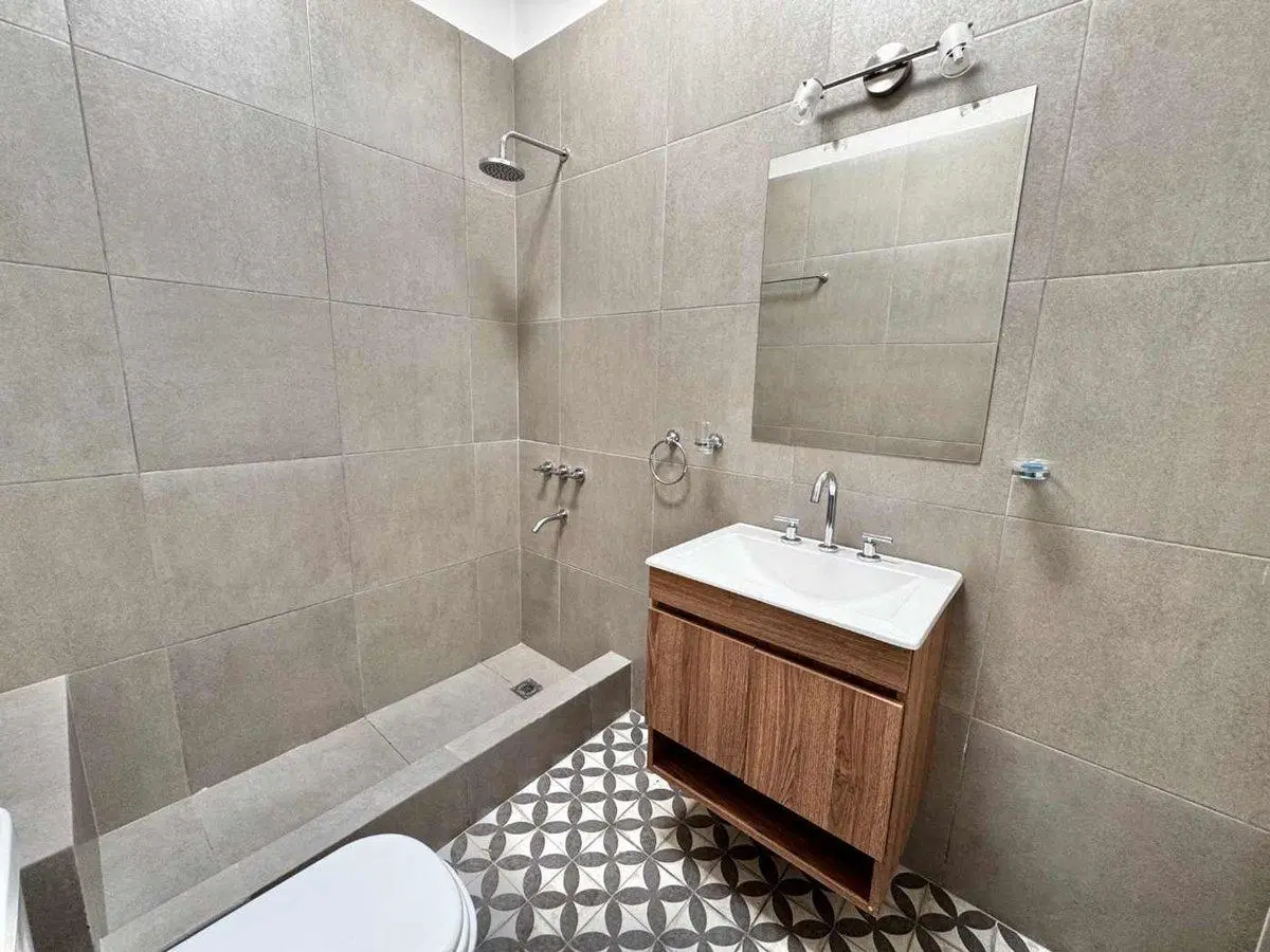 CASA EN VENTA EN PERGAMINO CON GARAGE 2
