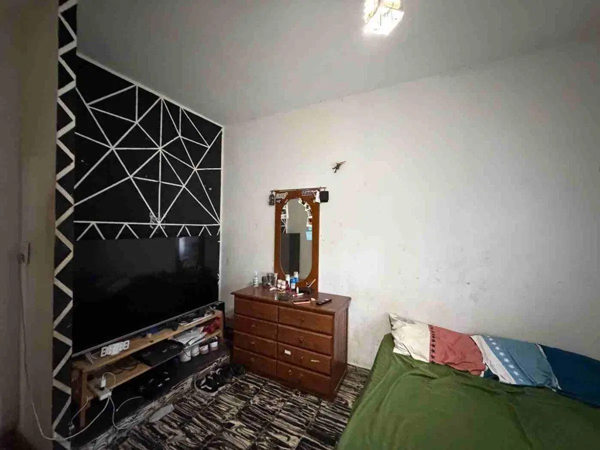 CASA EN VENTA EN URQUIZA 4
