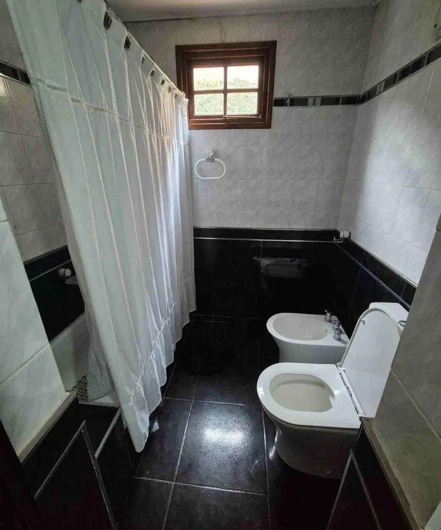 CASA EN VENTA EN CHACABUCO 5