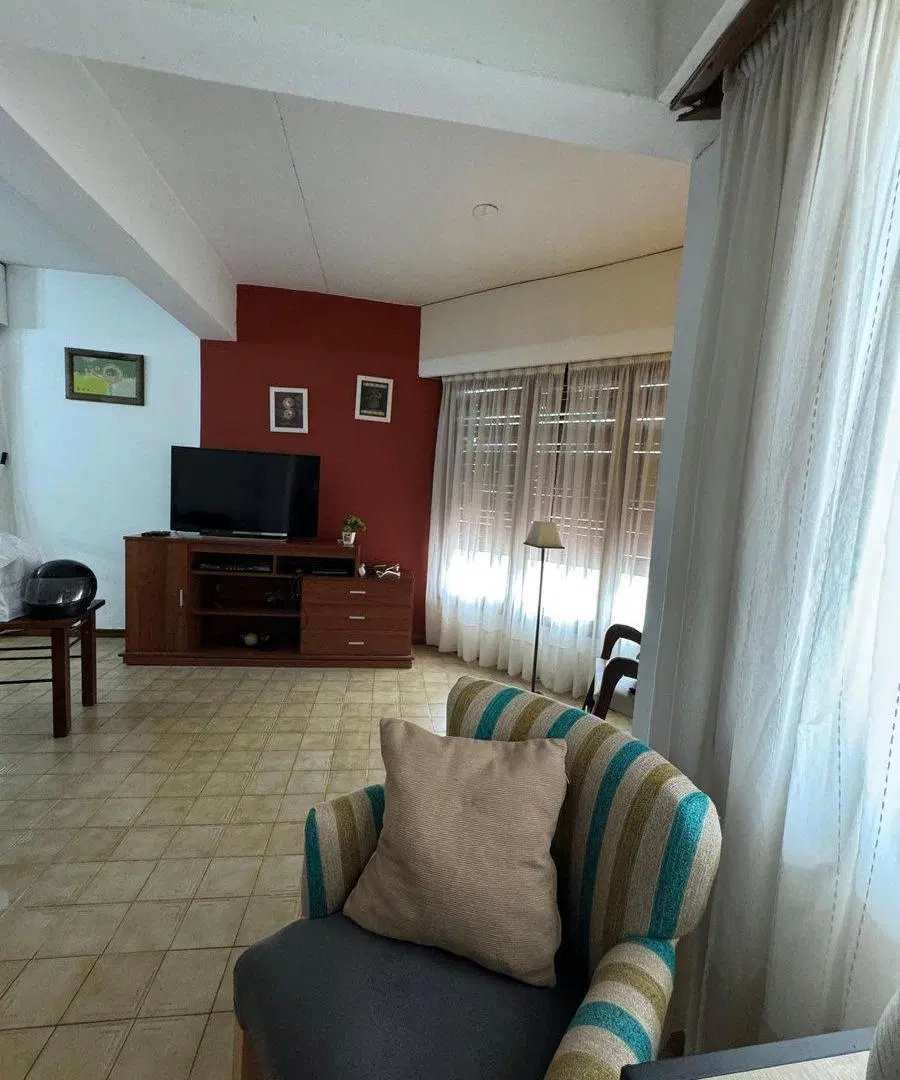 CASA EN VENTA EN PEHUAJO 5