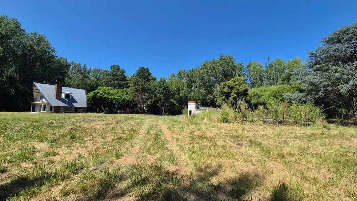 CASA QUINTA EN VENTA EN CHACABUCO A REFACCIONAR 4