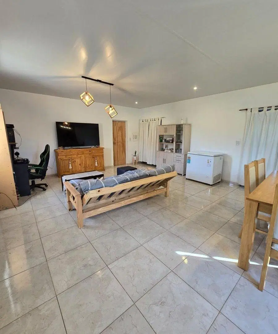 CASA EN VENTA EN URQUIZA 3