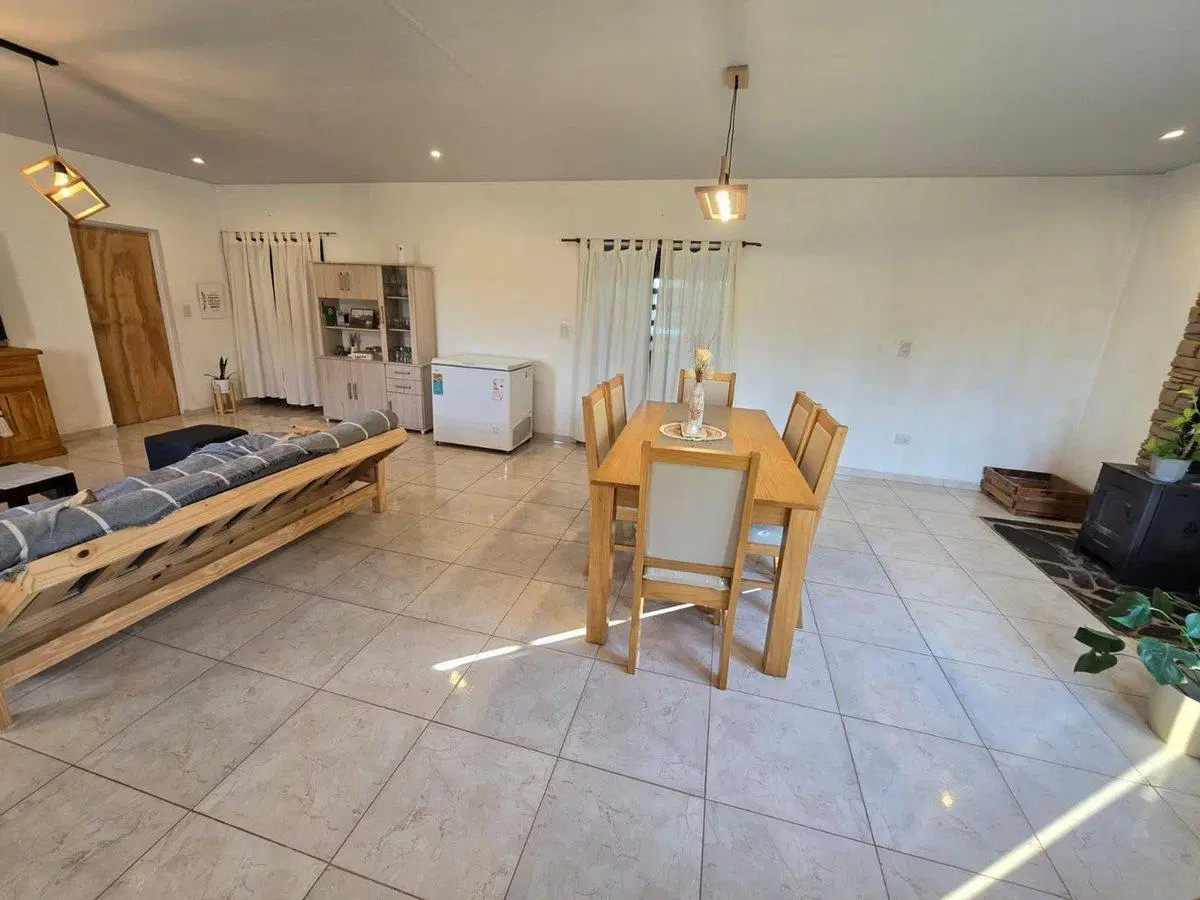 CASA EN VENTA EN URQUIZA 4