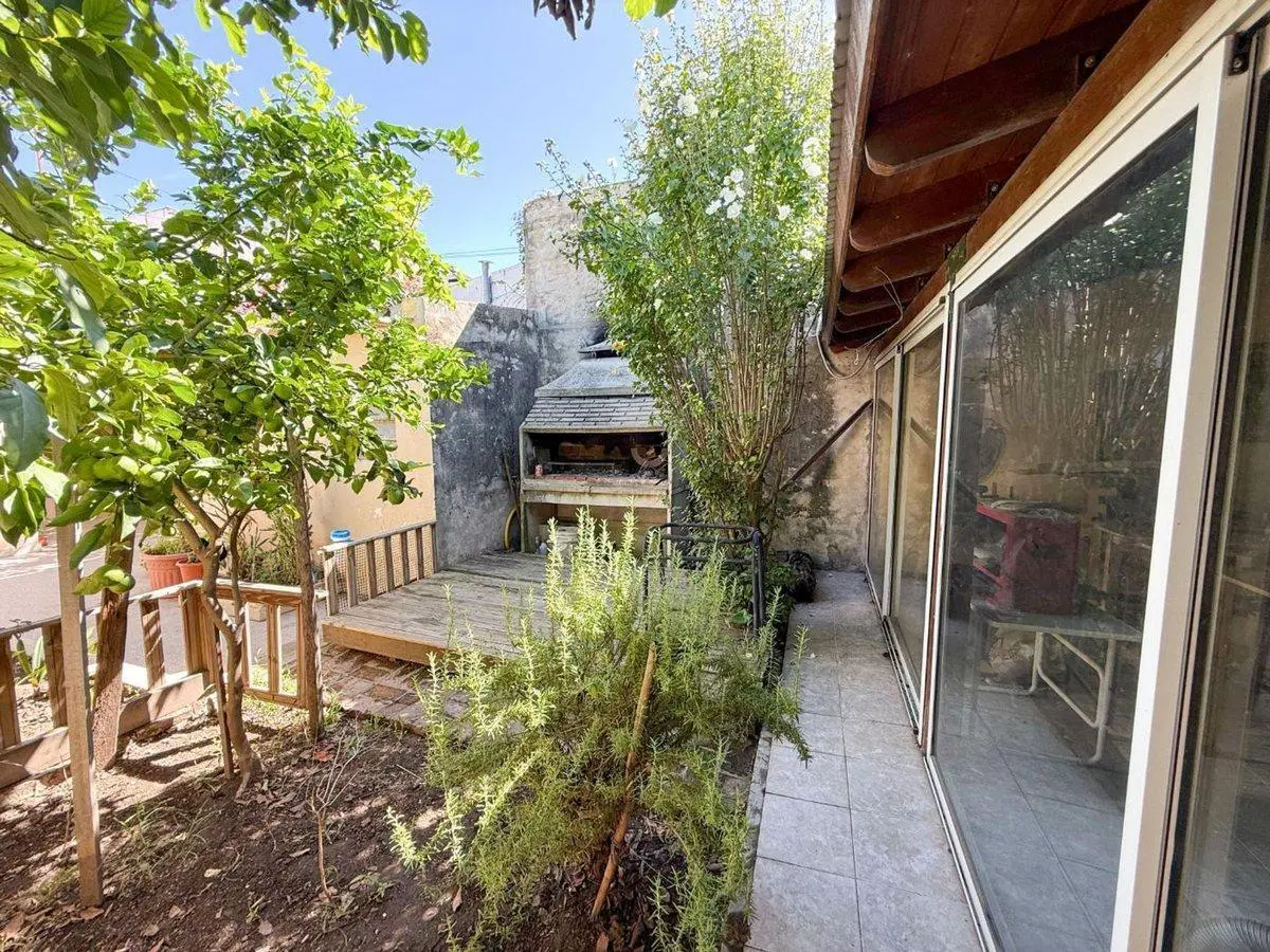 CASA EN VENTA EN PERGAMINO EN ZONA CENTRICA 4