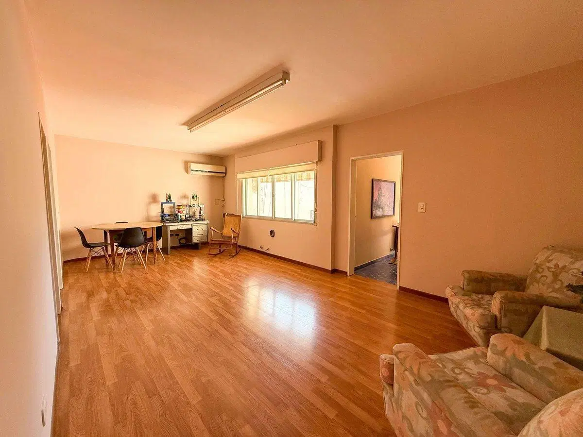 CASA EN VENTA EN PERGAMINO EN ZONA CENTRICA 5