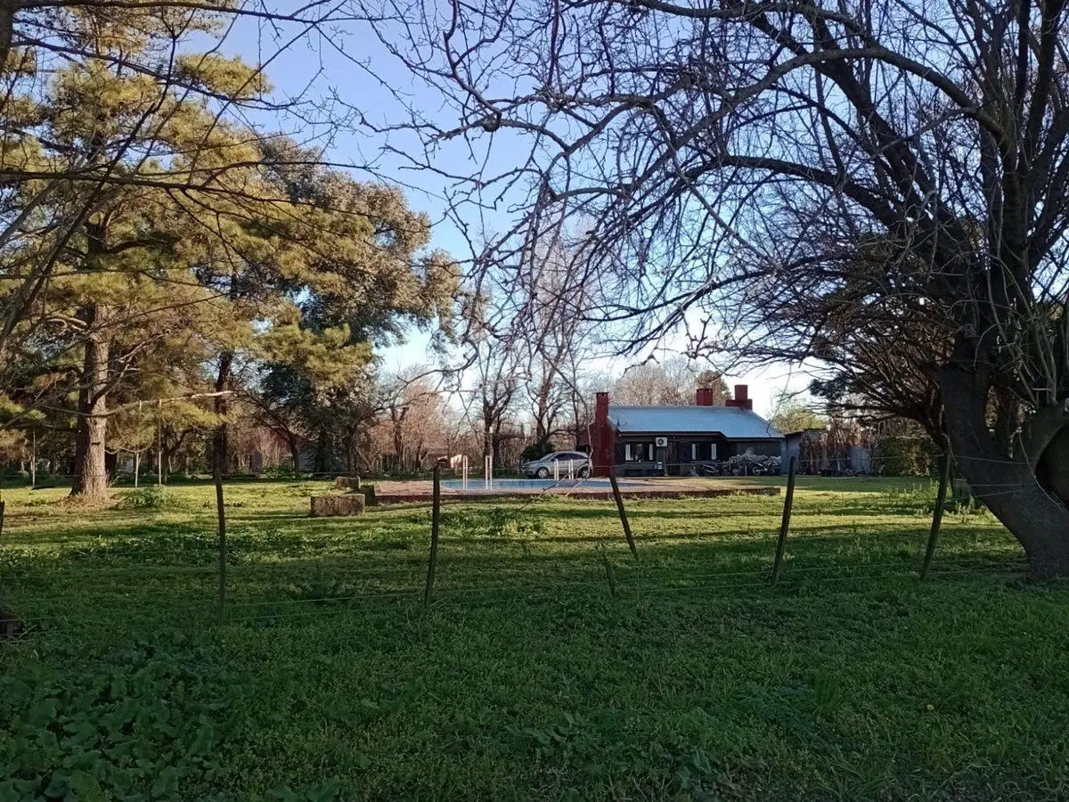 QUINTA EN VENTA EN BRAGADO CON PILETA 4