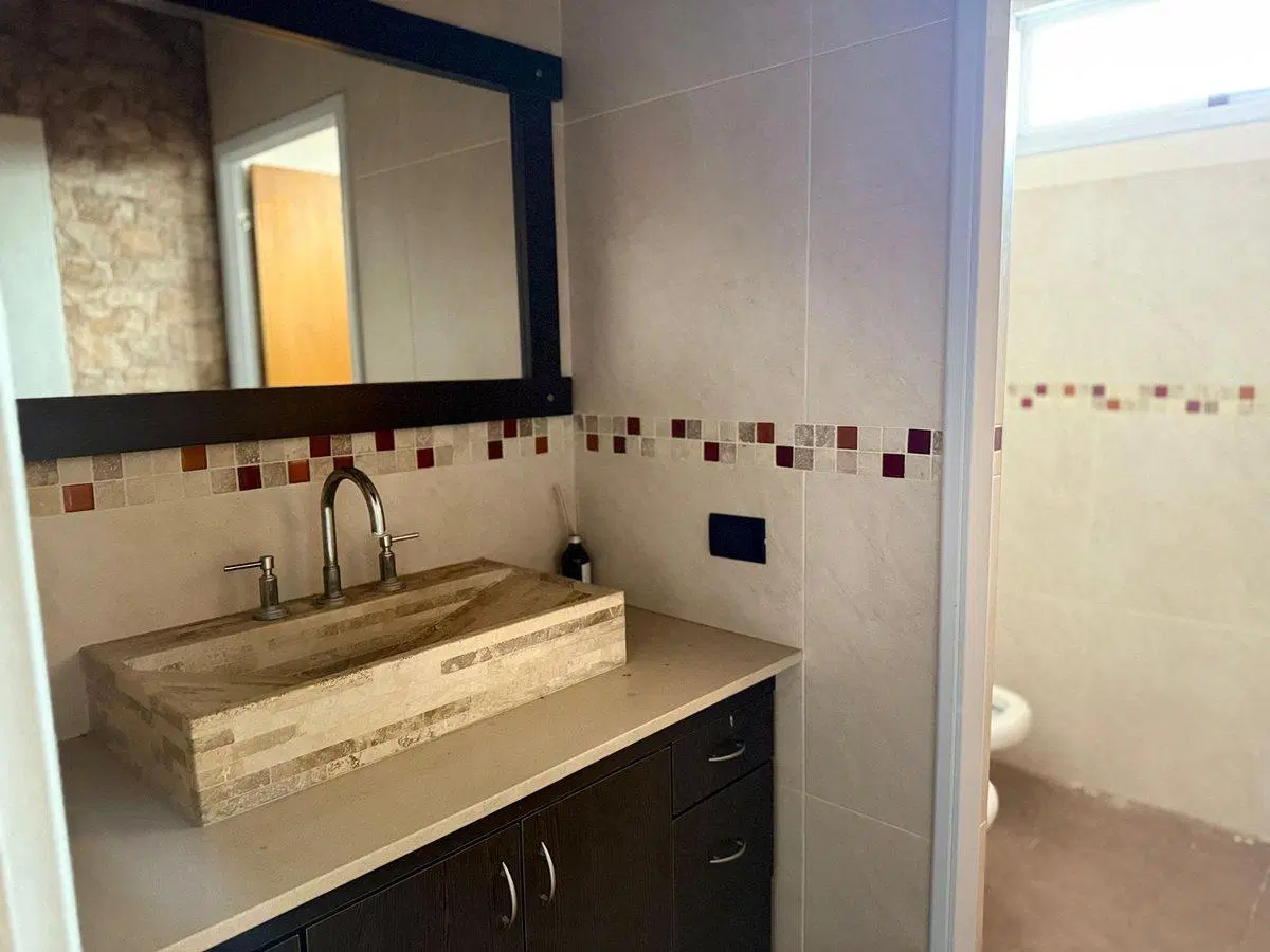 CASA   EN VENTA EN BRAGADO 4